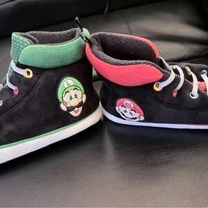 Boys Super Mario & Luigi Slippers